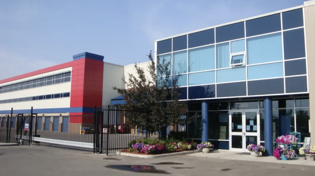 Calgary – Sunridge  2883 Sunridge Way NE Calgary, AB T1Y 7K7